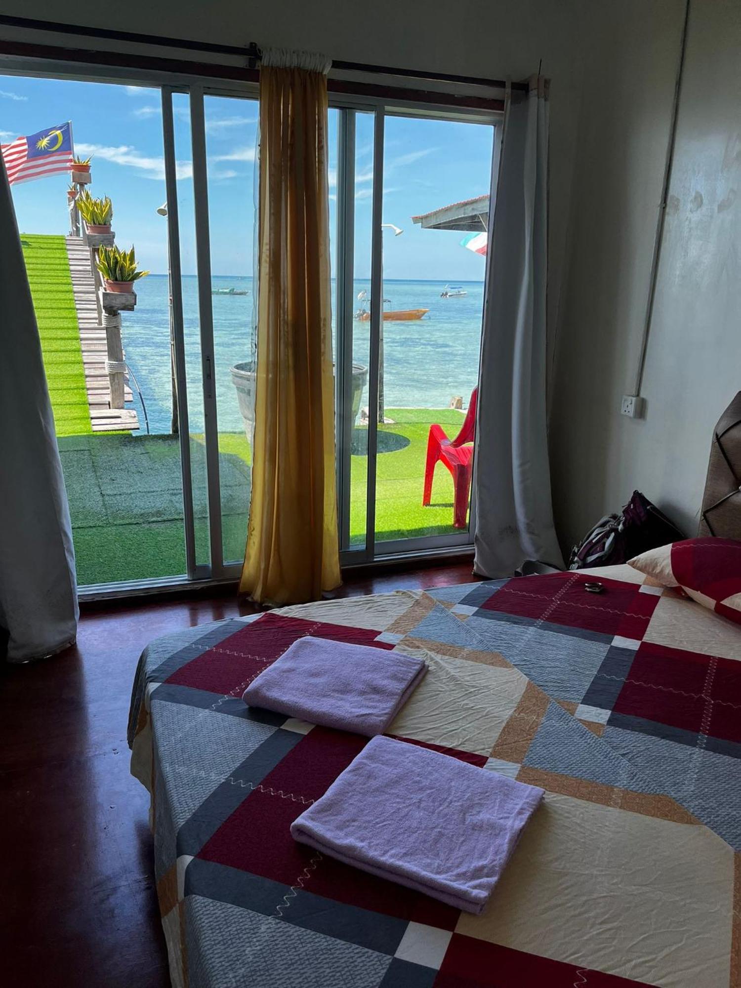 Mabul Backpackers Apartment Mabul Island ภายนอก รูปภาพ