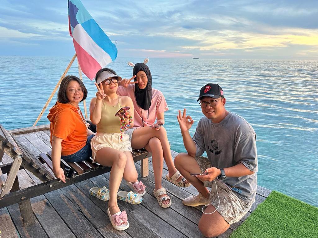 Mabul Backpackers Apartment Mabul Island ภายนอก รูปภาพ