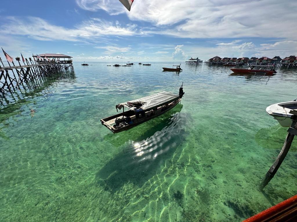 Mabul Backpackers Apartment Mabul Island ภายนอก รูปภาพ