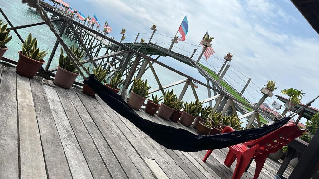 Mabul Backpackers Apartment Mabul Island ภายนอก รูปภาพ
