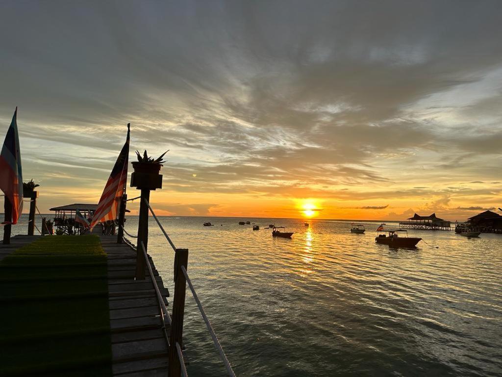 Mabul Backpackers Apartment Mabul Island ภายนอก รูปภาพ