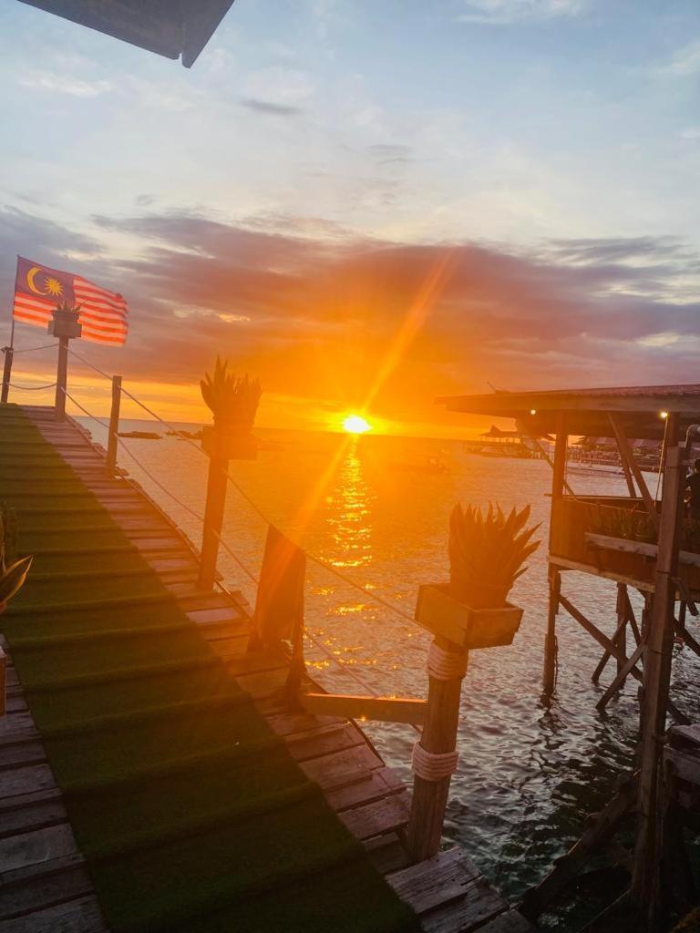Mabul Backpackers Apartment Mabul Island ภายนอก รูปภาพ