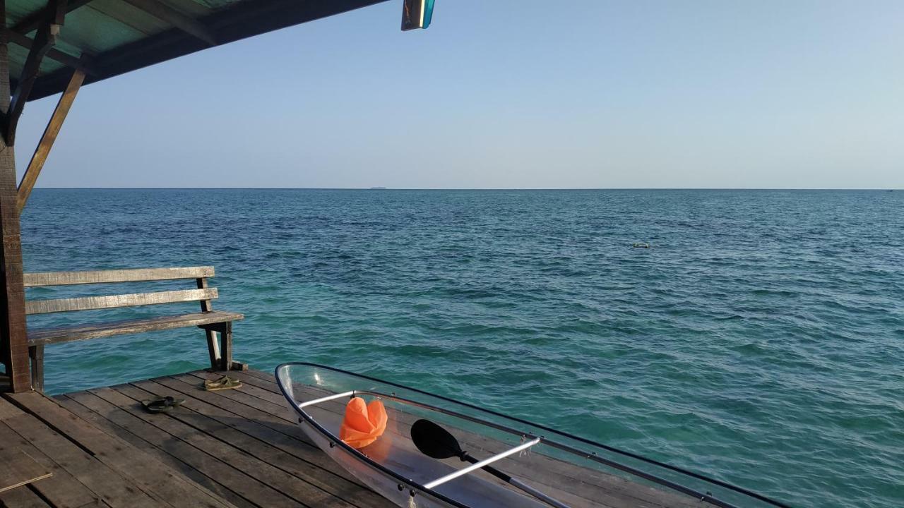 Mabul Backpackers Apartment Mabul Island ภายนอก รูปภาพ