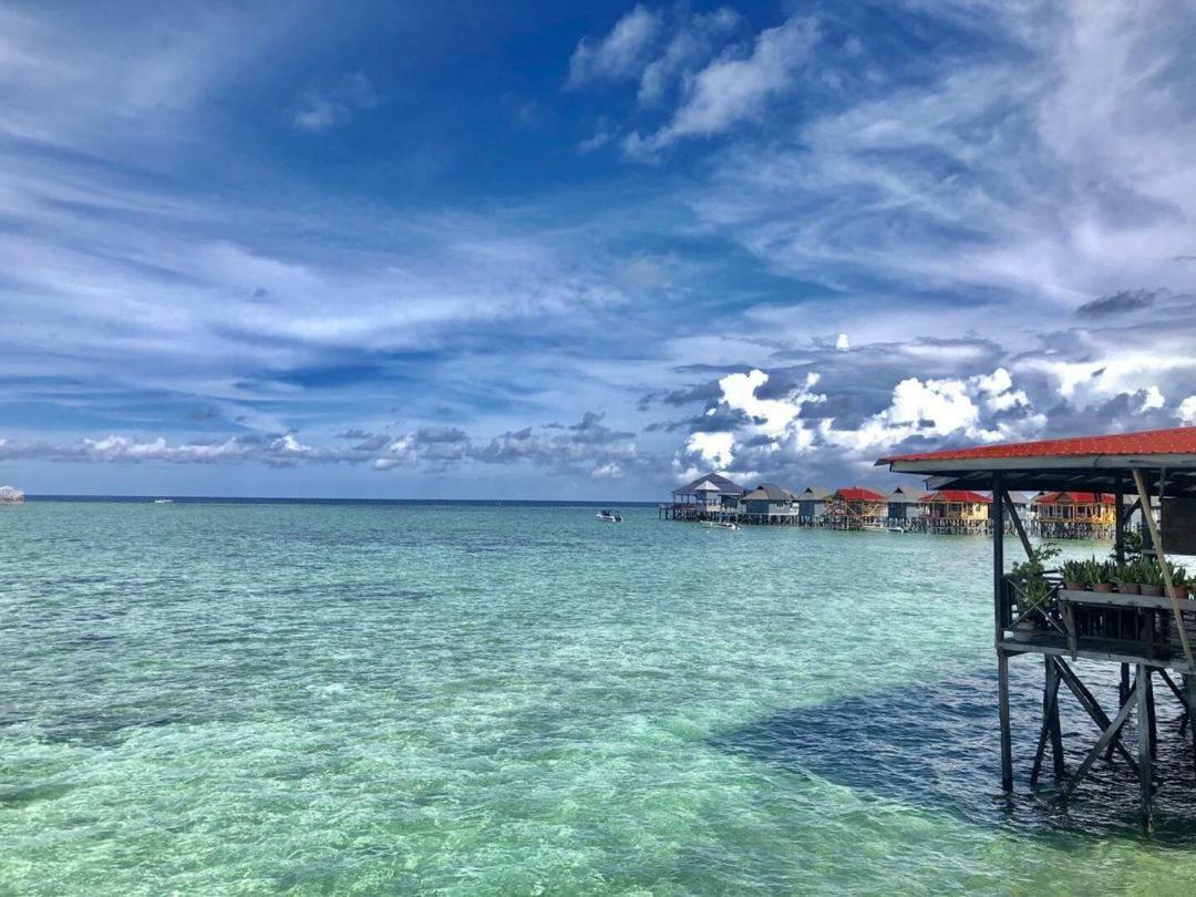 Mabul Backpackers Apartment Mabul Island ภายนอก รูปภาพ